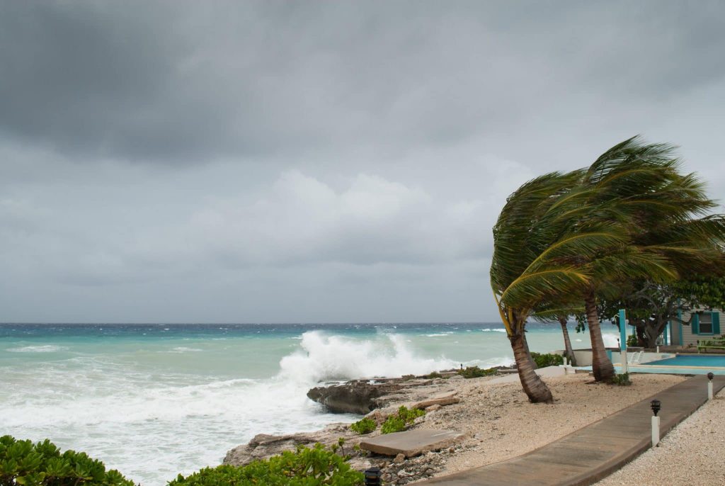 hurricanes lasting longer over land
