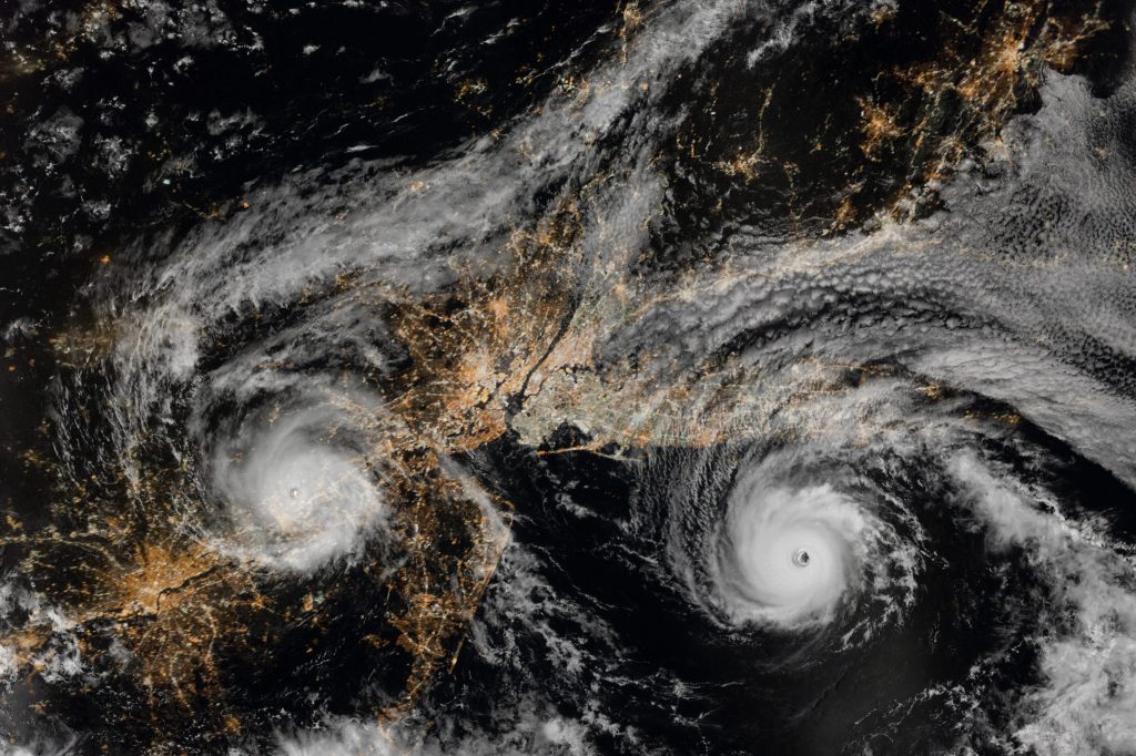 can 2 hurricanes join together?